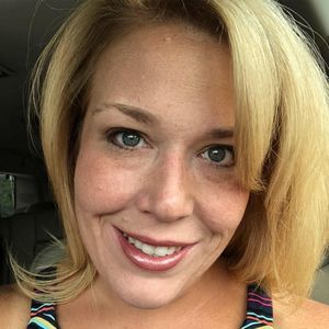 Meet your Posher, Cynthia